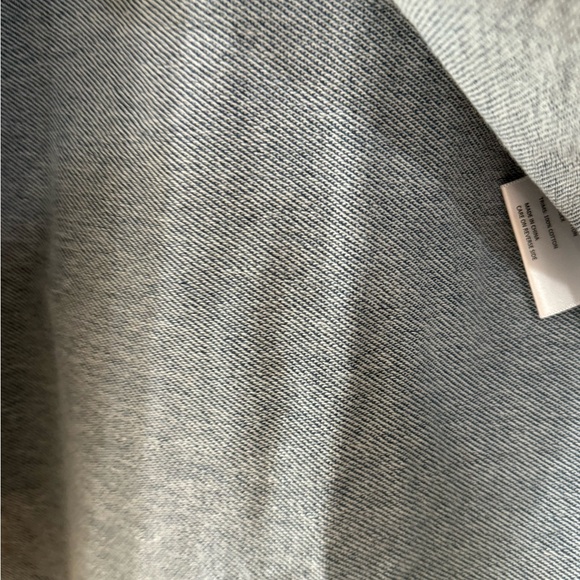 Horse back riding / equestrian/ buttondown / rodeo / denim / horses/ horse back - Picture 5 of 6